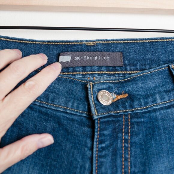 Levi's 505 Jeans Womens 32 x 32 Straight Leg Medium Wash - Picture 2 of 12